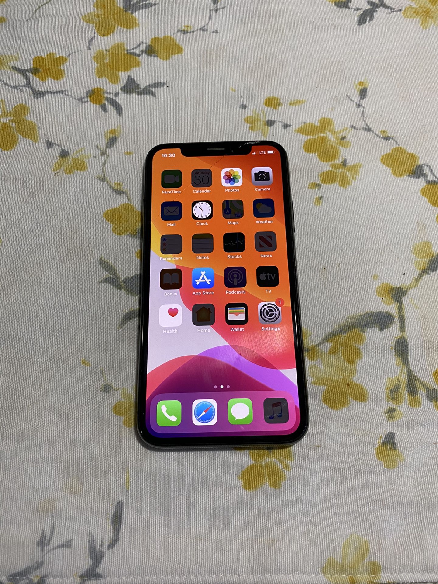 iPhone X (UNLOCKED)