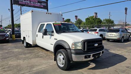 2006 Ford F450 Super Duty Crew Cab & Chassis