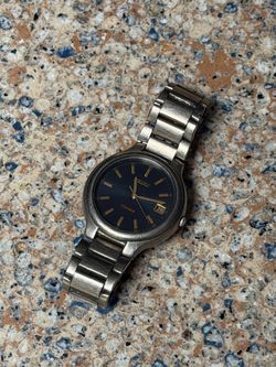 Seiko Titanium 7N42-8109 Quartz Mens Blue & Gold Watch (NEW BATTERY!!)