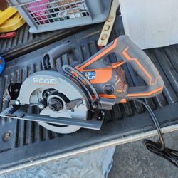 Ridgid Circular Saw  7 1/4"