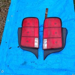 2005 Thru 2009 Ford Mustang Taillights