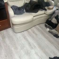 2006 RV With Hardwood Floors 21k Miles