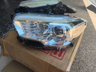 Toyota Tacoma 2015-2023 body parts