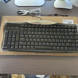 Evoluent Reduced Reach Keyboard Wired – Brand New – Ergonomic Compact Design