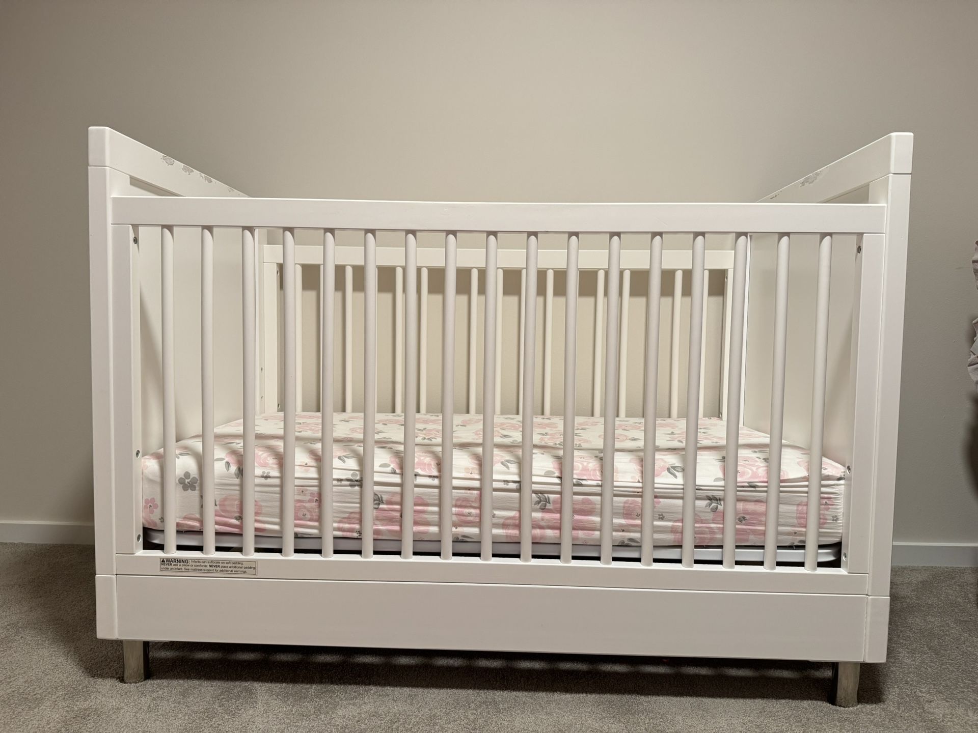 white crib and dresser set Tulip Juvenile Urban & Solid sustainable New Zealand pinewood and TSCA compliant engineered wood Durability Pali Enna Forever Crib +
