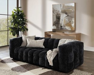 Couch (Mint Condition)