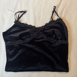 Black velvet crop tank