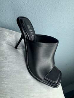 Cape Robbin Black Stiletto Mule Heels