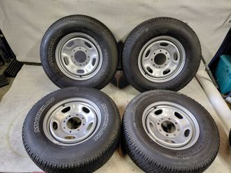 Ready to bolt on oem Ford f250/350 wheels and tires