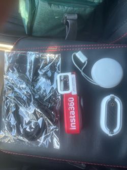 Insta360 go 3s retro bundle brand new