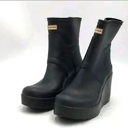 Hunter Waterproof Pull On Wedge Platform Black Rubber Rain Mud Muck Boots Size 7