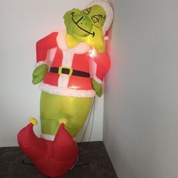 Inflatable Christmas Grinch