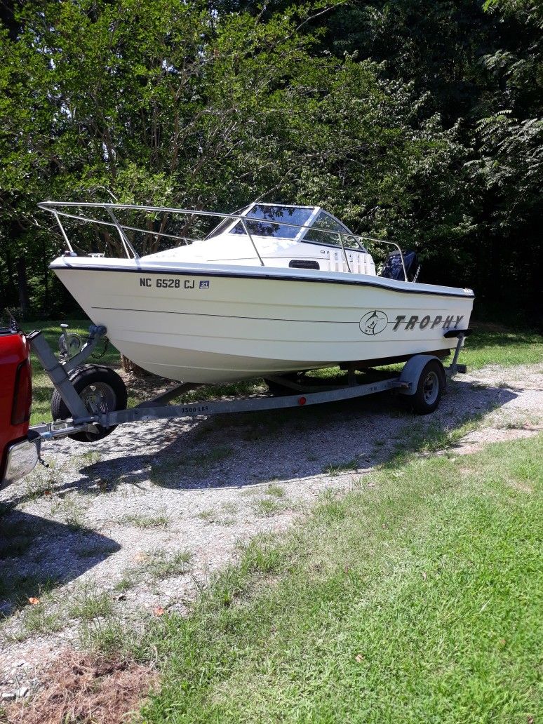 1994 Bayliner Trophy