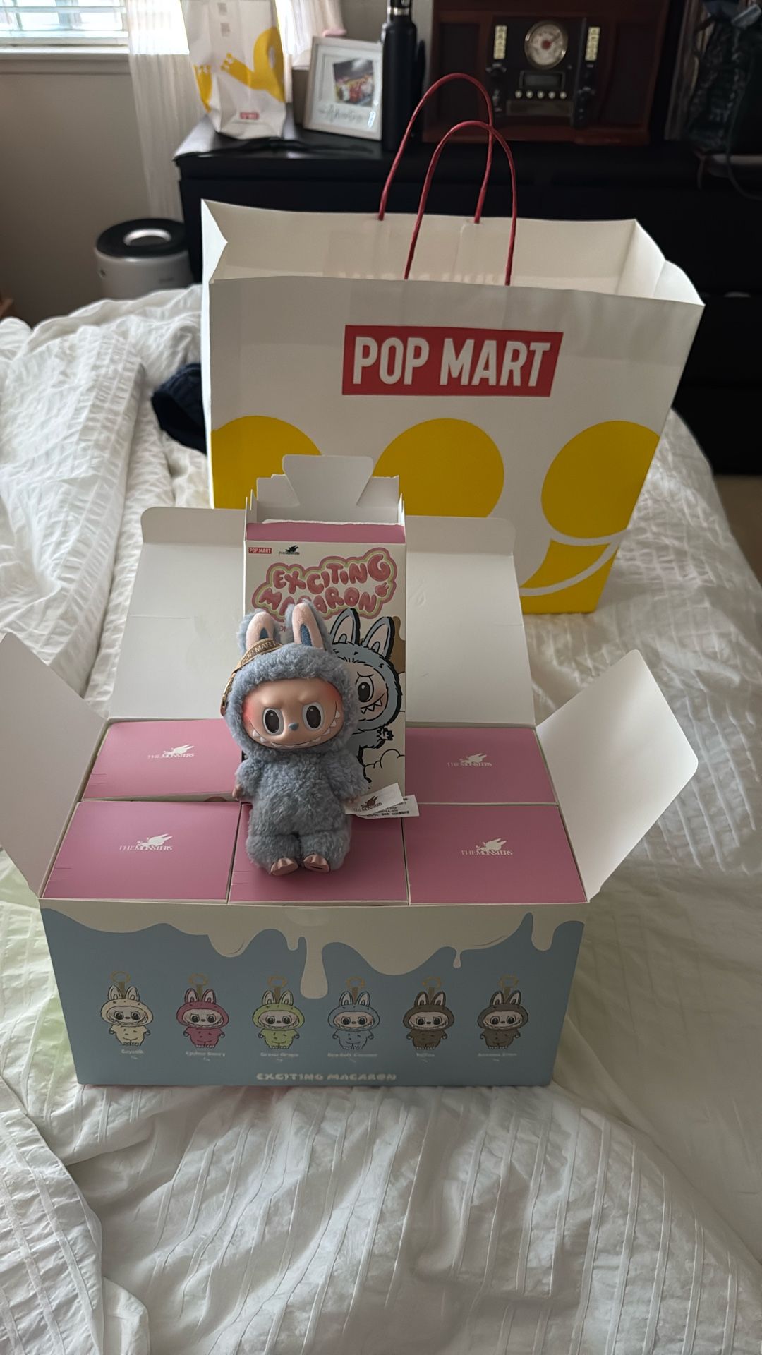 Labubu - Pop Mart Exciting Macaron