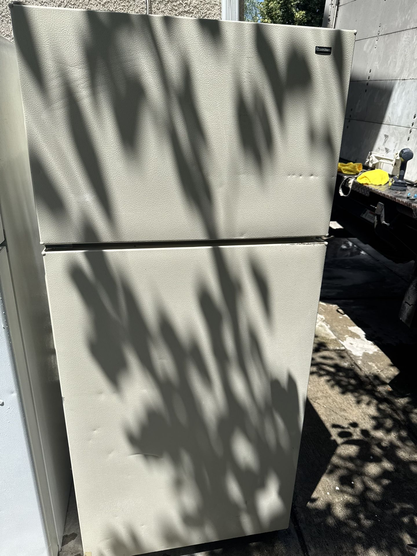 Refrigerator For Sale