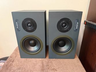 ALSIS  MONITOR ONE STUDIO REFERENCE MONITOR SPEAKERS