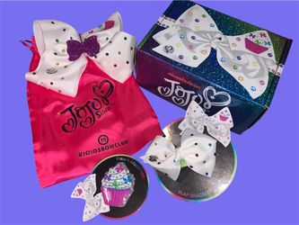 JoJo Siwa  Girls Bow Club Box Set