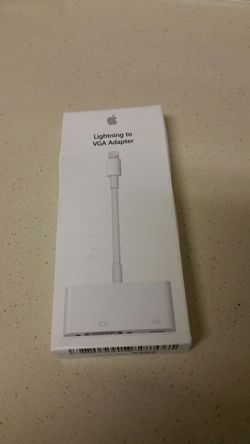Lightning to VGA Adapter - Apple