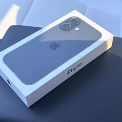 BRAND NEW iPhone 17 - Black - 256GB 