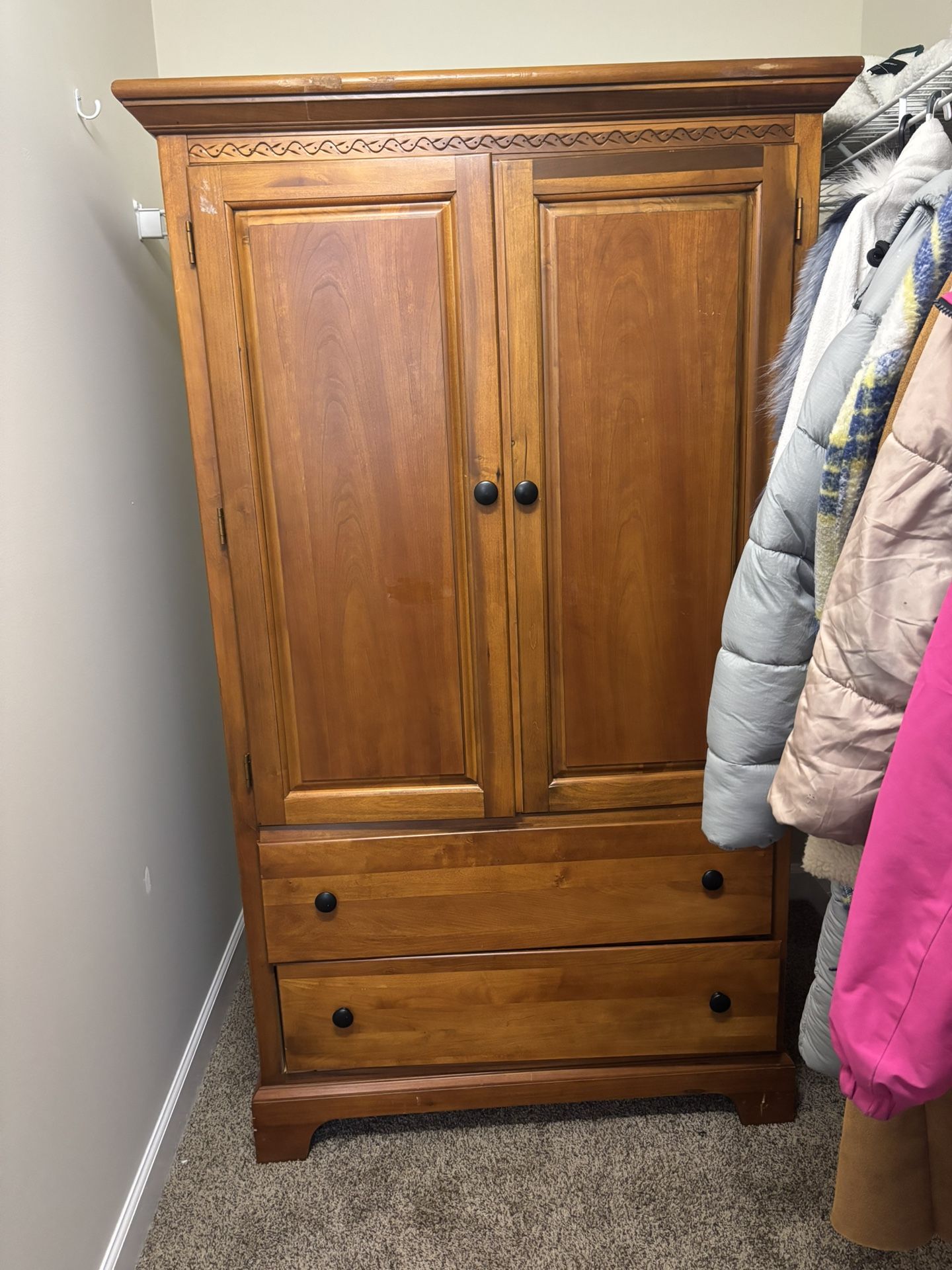 Wardrobe 