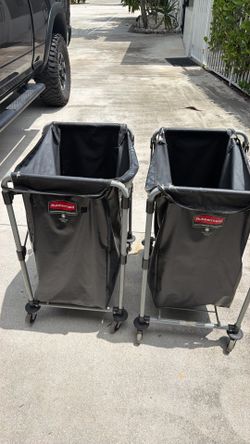 Two Rubbermaid bins