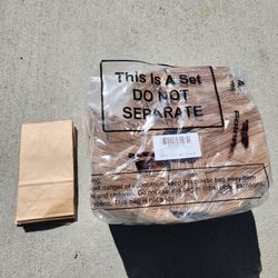 small brown paper bag
3.5x2.25x6.5H"
paper
about 470 pcs
$5