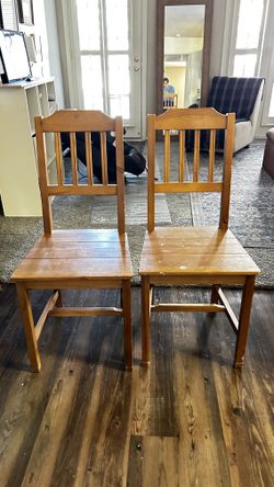 Wooden Chair Set