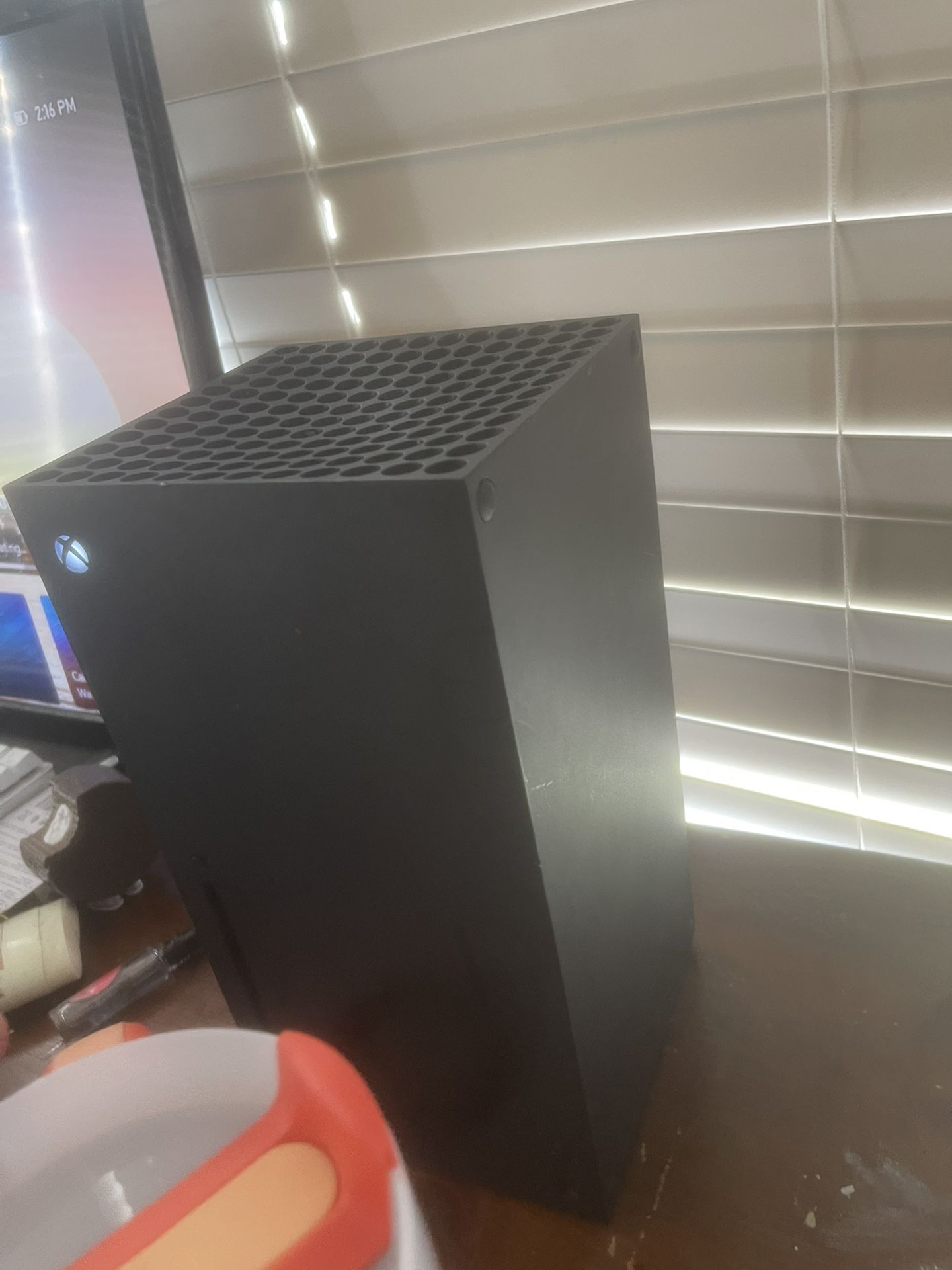 Xbox For 270Comes With The Monitor For 60 And A controller