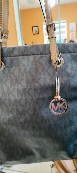 Michael Kors MK Signature Tote Bag