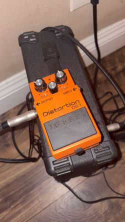 Distortion DS-1 Guitar Pedal