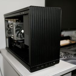 Next-Level Gaming PC – Insane Power, Great Deal!
