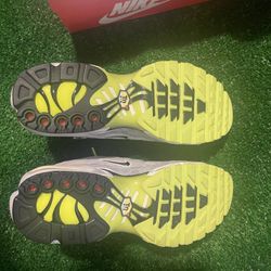 Nike Air Plus 