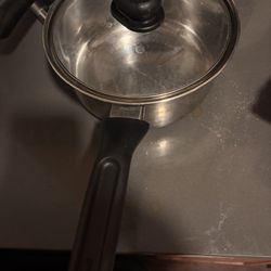 Pan, Pot, Rice Cooker, Plastic Container, Plate