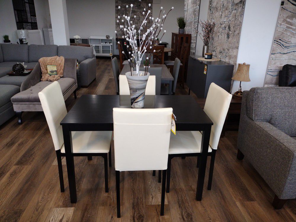 5 PC Black Dining Set With White Chairs (New)