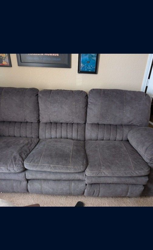Reclining Sofa