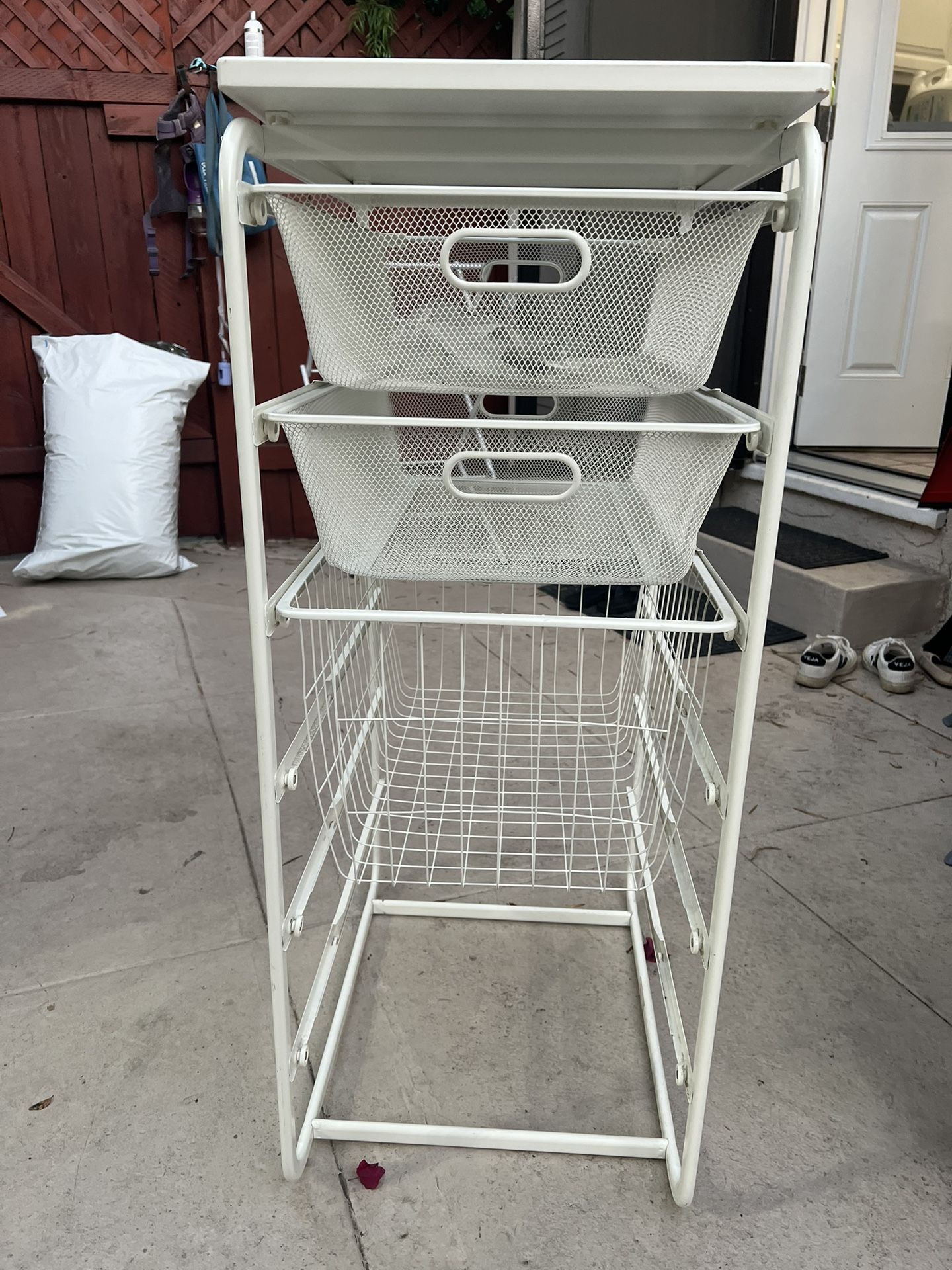 JONAXEL Frame with drawers + top shelf