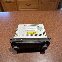 OEM Chrysler/Dodge/Jeep Car Radio – Part # P0(contact info removed)AK