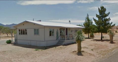 AS-IS Doublewide 24x56 in Benson, AZ READ FULL DESCRIPTION