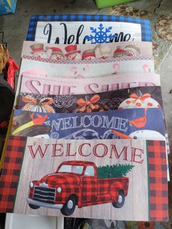Made by evergreen mats with seasonal inserts