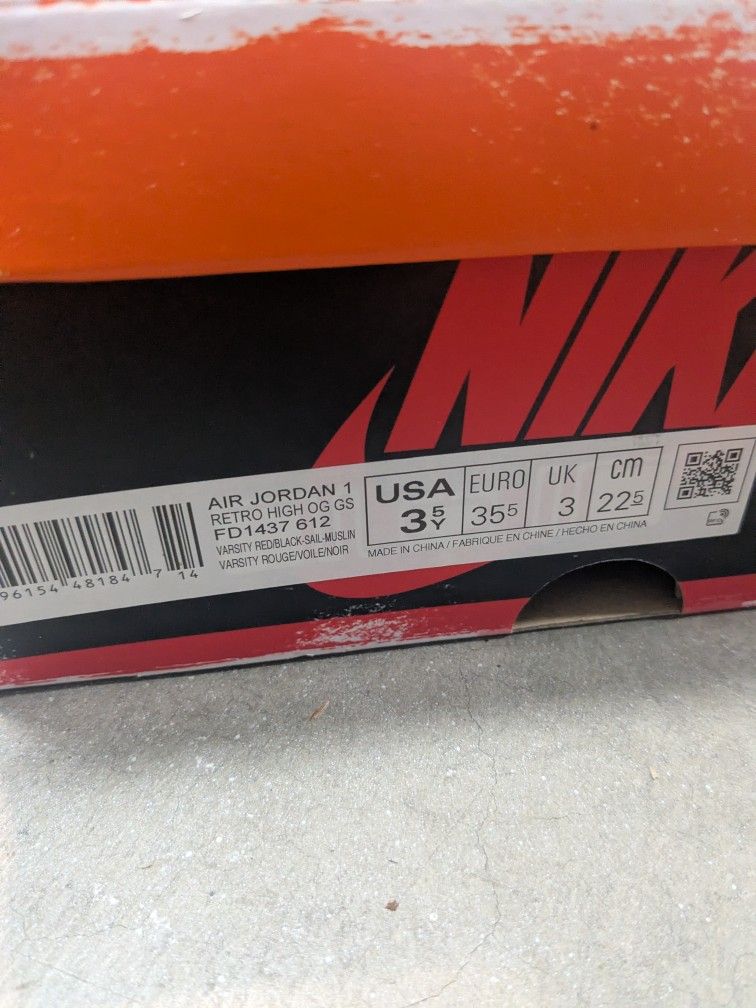 Jordan 1 Lost And Found Size 3/5