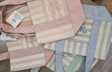 Trader Joe's Set