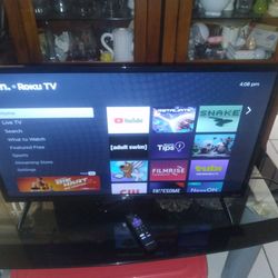 Vendo Television Roku De 32" Por 70 Dolares Cash Precio Firme 