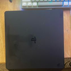 PS4 