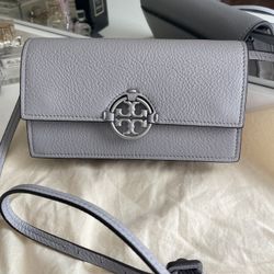 Tory Burch Miler Mini Wallet Bag. Sea Gary Like New 