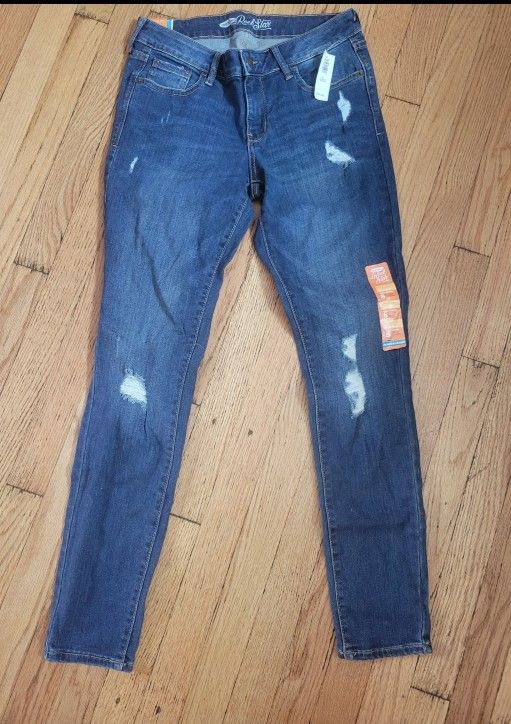 Rockstar Size 8 NEW WITH TAGS JEANS