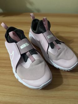 Nike Slip-On Sneakers Pink and Black 5.5 Y (7 women’s)