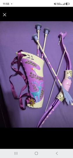 Kids Purple Bow and Arrow Archery Toy Set