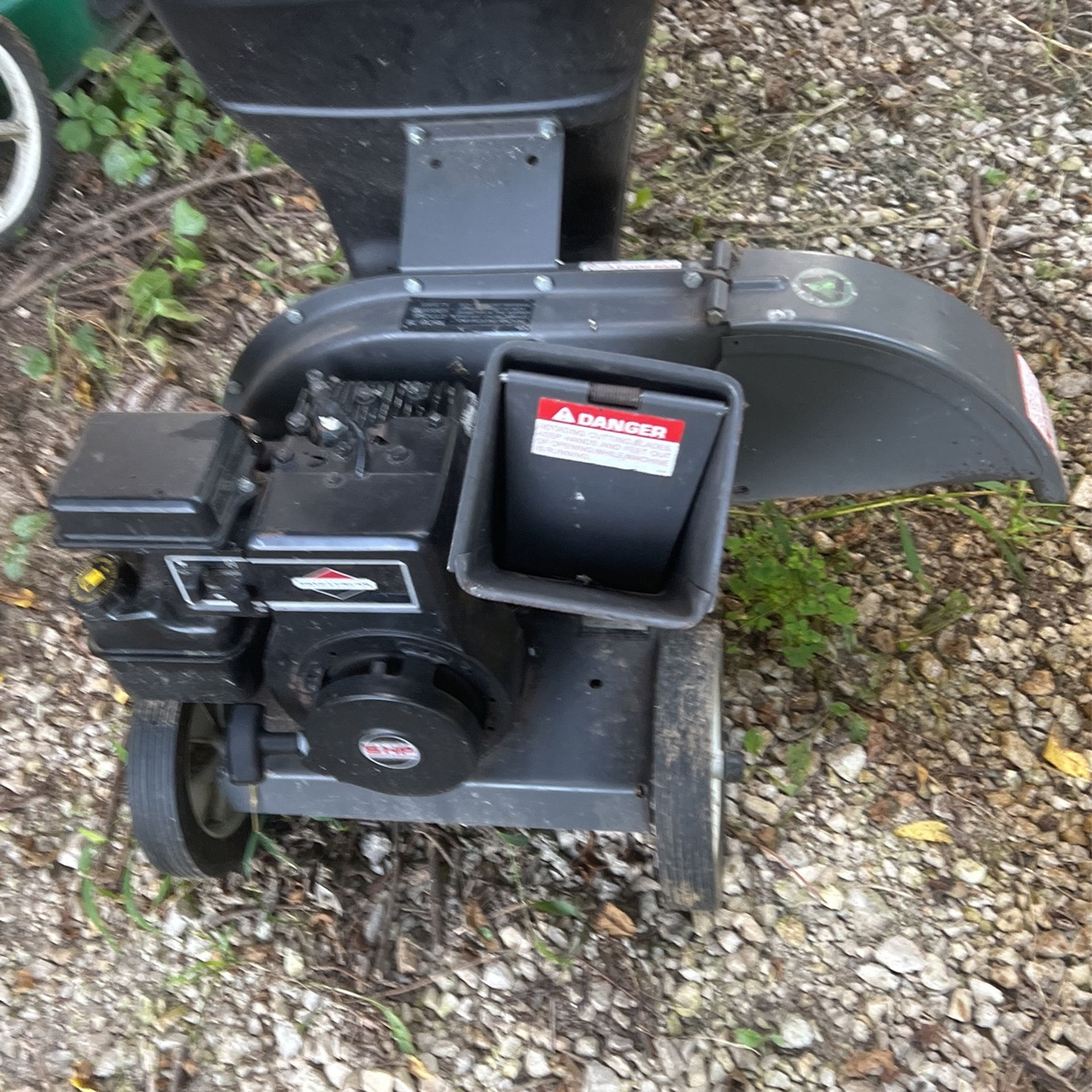 Wood Chipper Craftsman 5 Hp Chipper Shredder Briggs & Stratton