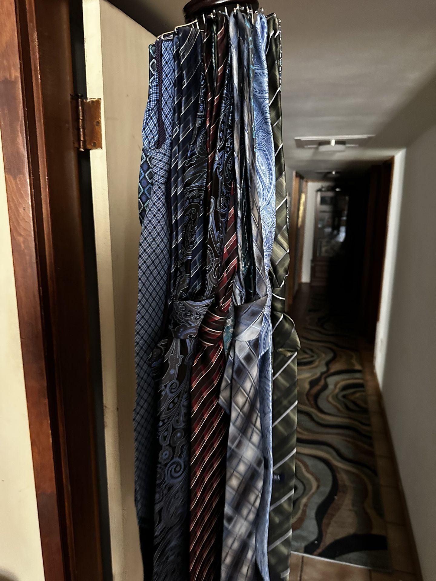 Men’s Ties