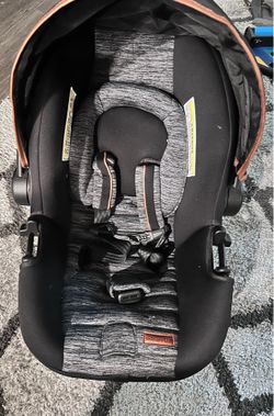 New born car seat